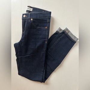 Madewell 8" Skinny Jeans in Quincy Wash